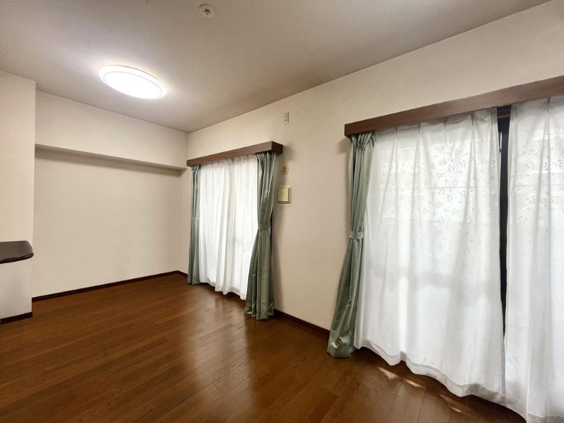 コスモ城東野江ロイヤルフォルム