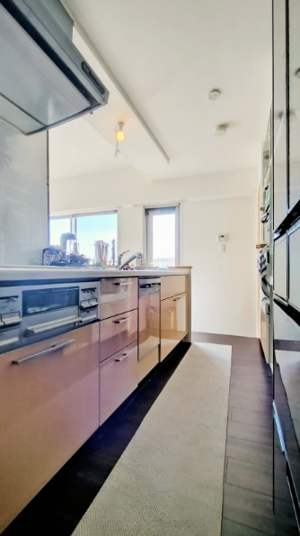 リバーガーデン森の城