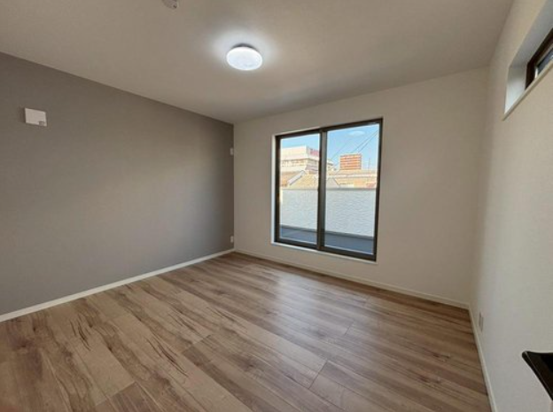 大阪市都島区都島中通1丁目