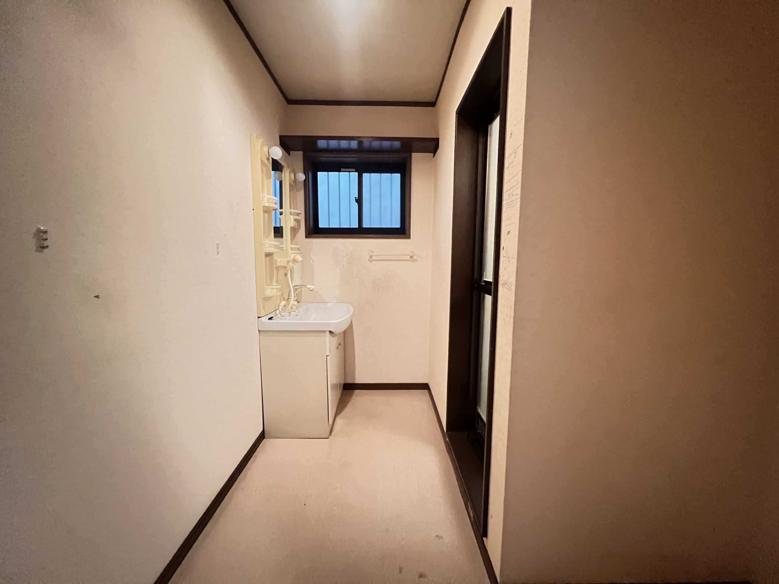 大阪市鶴見区諸口1丁目