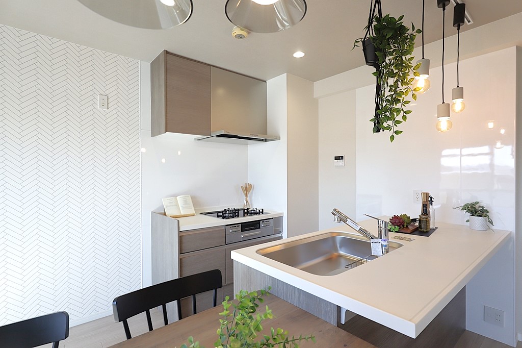 西つるみコーポ