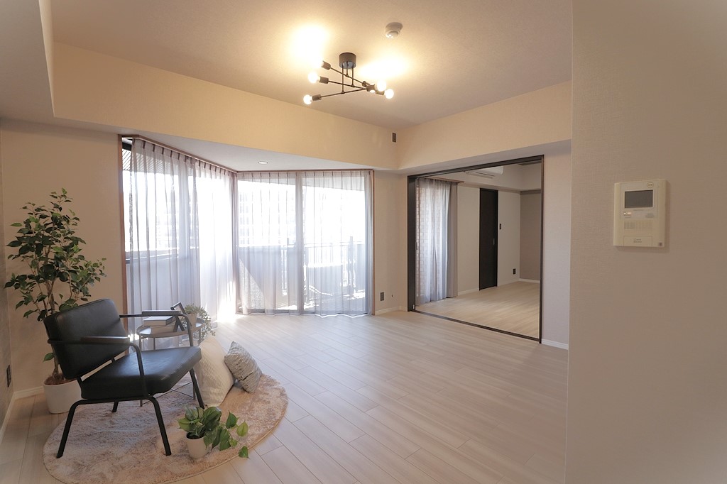 朝日プラザアルティマタワーズ