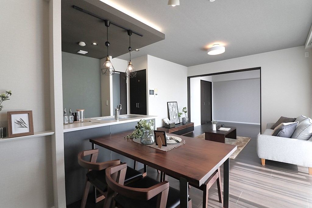 ステイツアクス関目