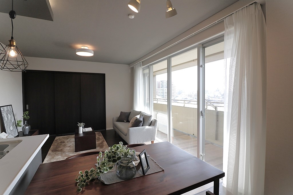 ステイツアクス関目