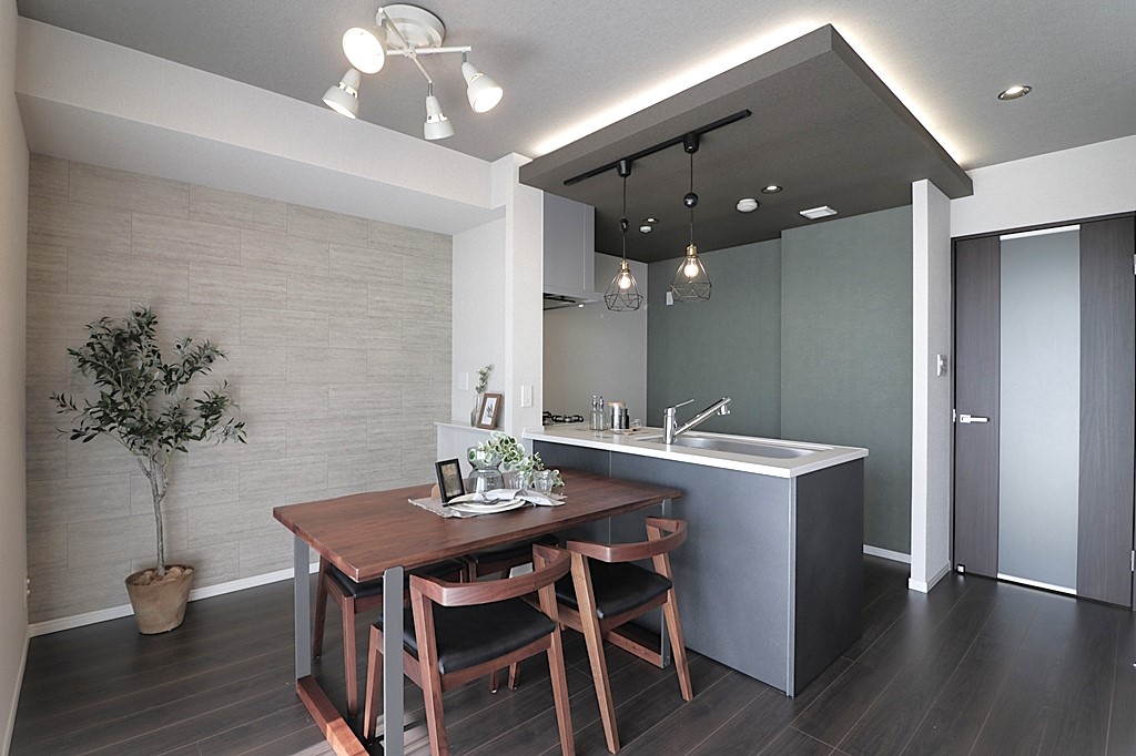 ステイツアクス関目