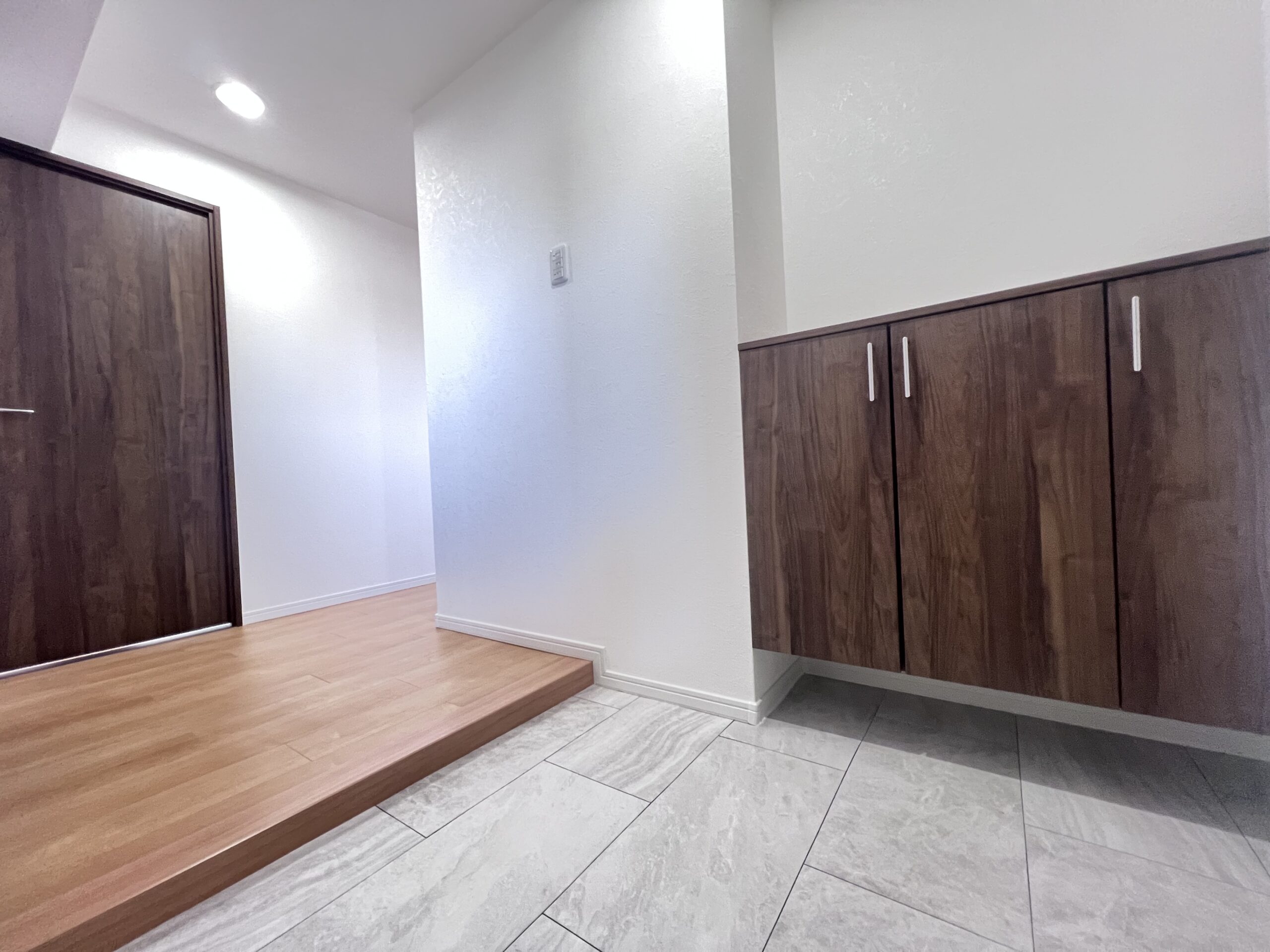 ファミール鶴見