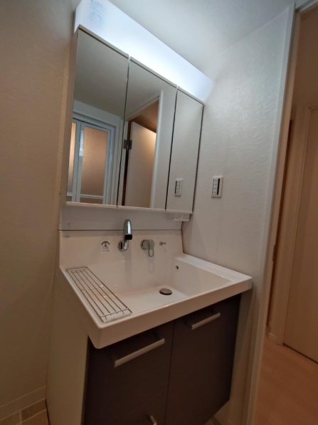 日商岩井菫橋ハイツ