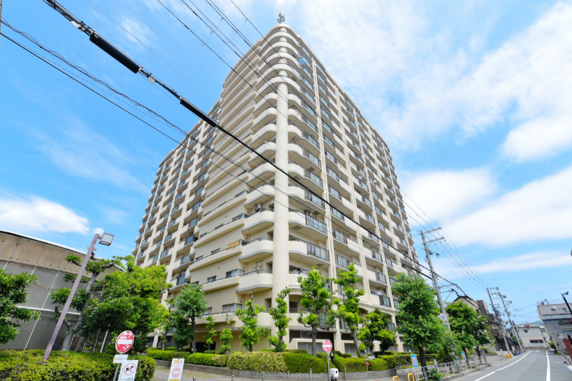 シャトー・サンパークスクエア